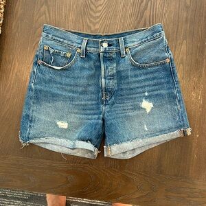 Levis 501 Jean Shorts